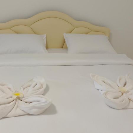 Batikseafood Airport & Room Ban Bo Sai Klang Dış mekan fotoğraf