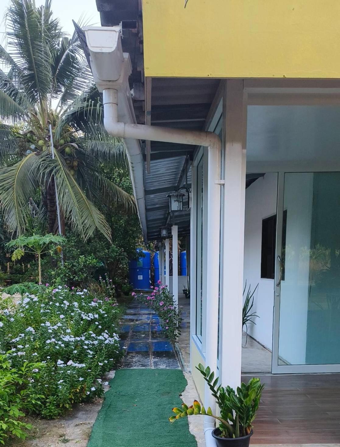 Batikseafood Airport & Room Ban Bo Sai Klang Dış mekan fotoğraf