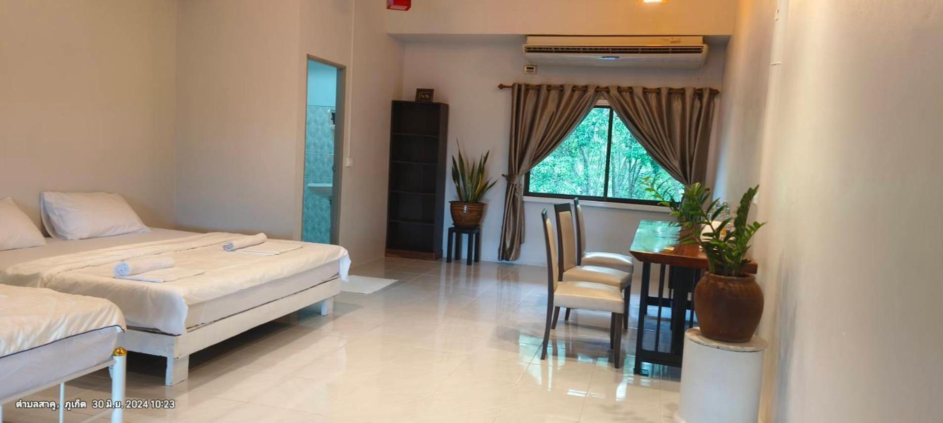 Batikseafood Airport & Room Ban Bo Sai Klang Dış mekan fotoğraf