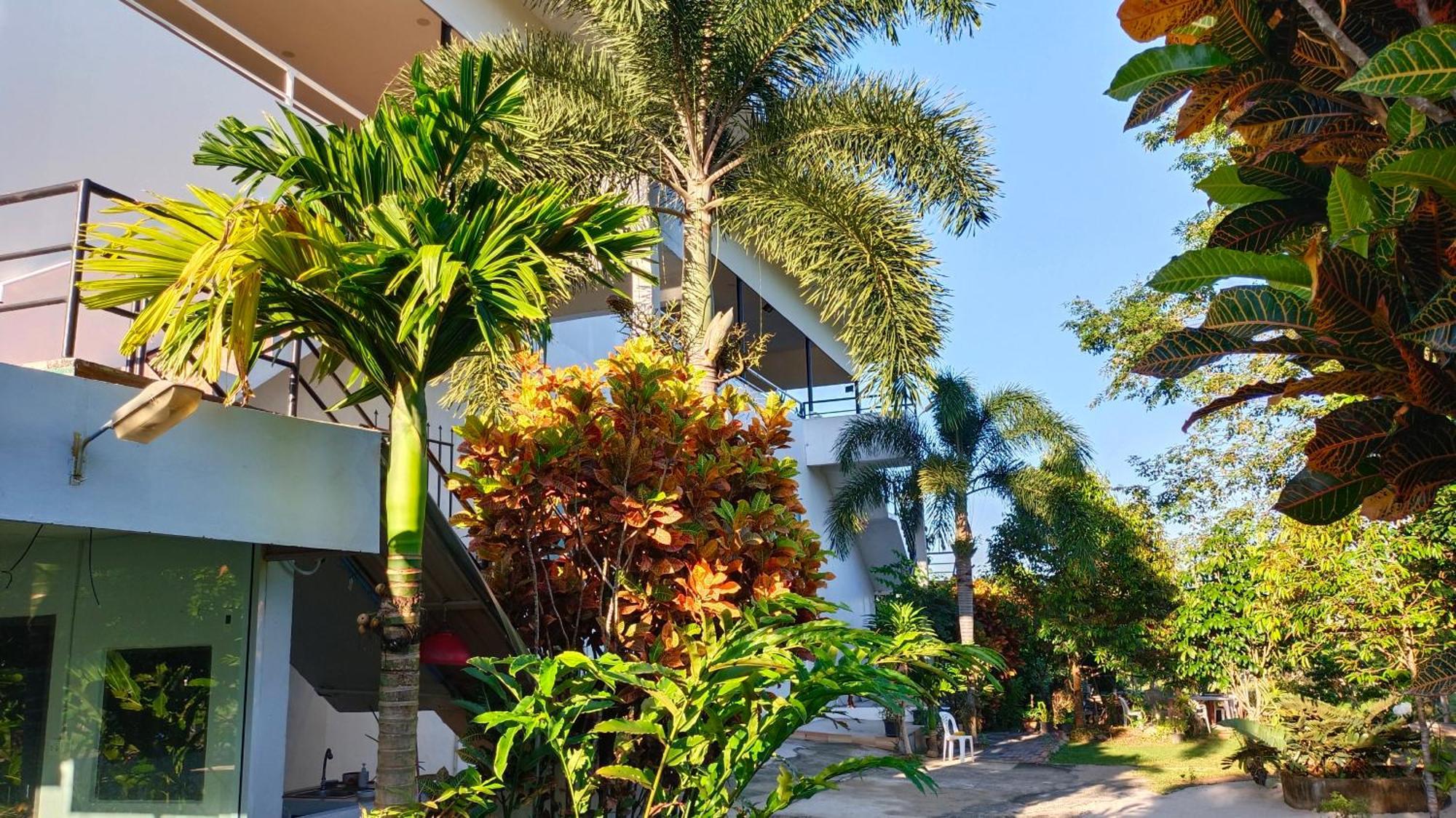 Batikseafood Airport & Room Ban Bo Sai Klang Dış mekan fotoğraf
