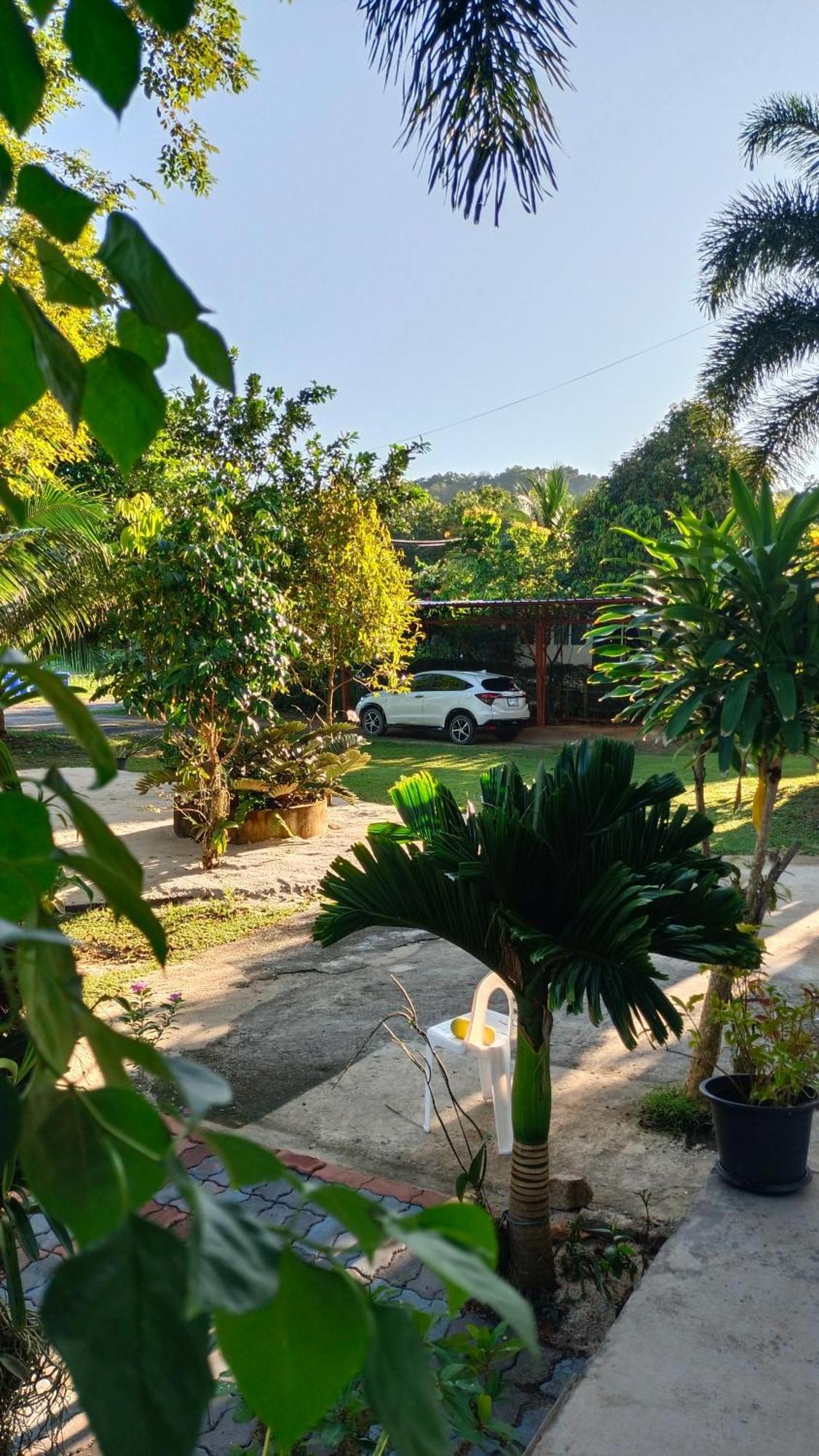 Batikseafood Airport & Room Ban Bo Sai Klang Dış mekan fotoğraf