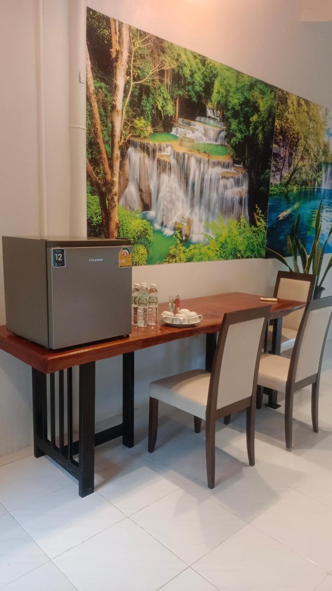Batikseafood Airport & Room Ban Bo Sai Klang Dış mekan fotoğraf